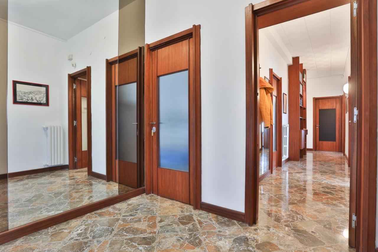Salerno Irno Bright Apartment Exteriér fotografie